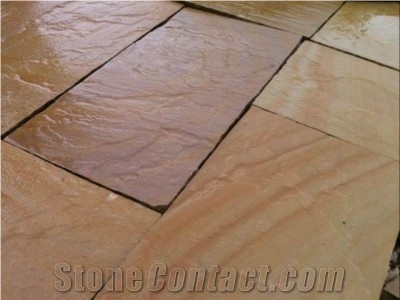 Camel Dust Sandstone Paving Pattern