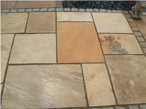 Fossil Mint Sandstone Patio Pavings