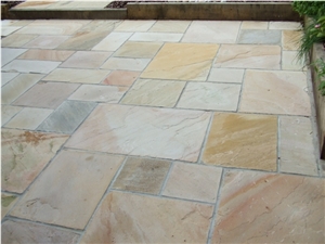 Fossil Mint Sandstone Patio Pavings