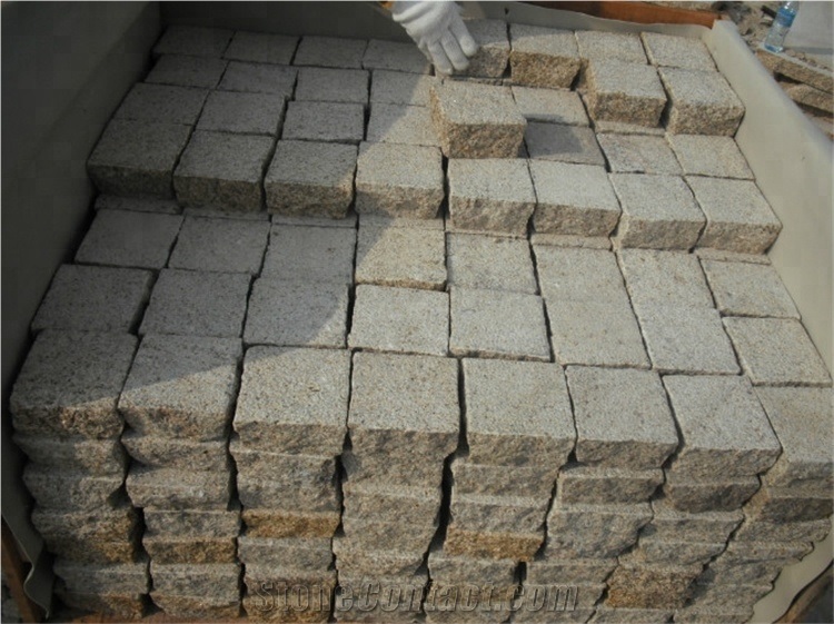 China Yellow Giallo Rust Granite Cube Stone Pavers