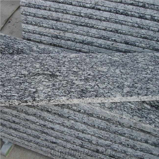 Chinese Spray White Granite Polished Slabs & Tiles