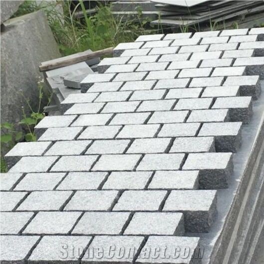Split Padang Black G654 Granite Cubes