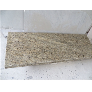 Yellow Granito Amarelo Ornamental Bath Countertop