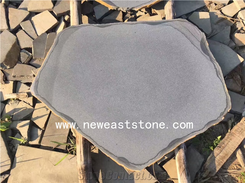 Irregular Round Honed Basalt Steppers Stair
