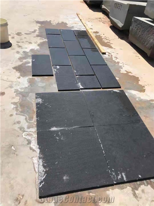 Tanzania Black Granite Flamed Tiles