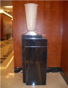 Table, Countertop, Reception, Furniture
