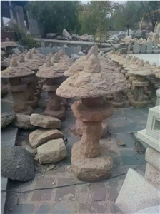 Granite Stone Lantern for Outdoor Garden Lighting
