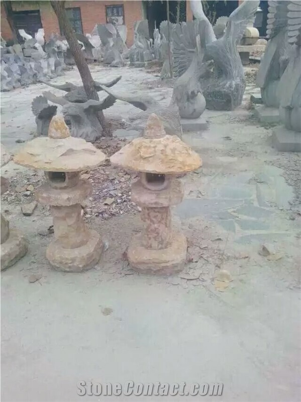 Japanese Style Garden Outdoor Stone Lantern