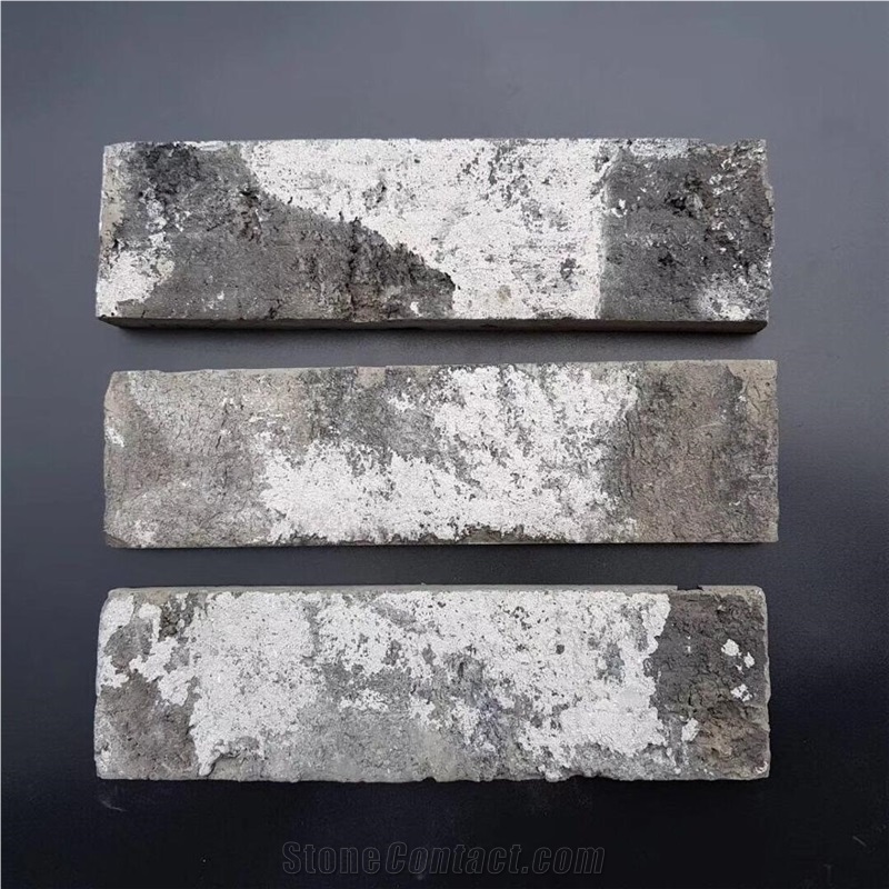 Old Reclaimed Brick Veneer Panels in Grey Color