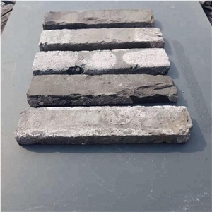 Old Reclaimed Brick Veneer Panels in Grey Color