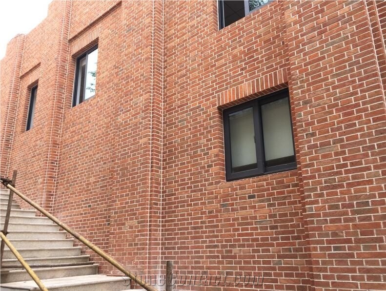 Old Reclaimed Bricks Veneer Panels in Red Color