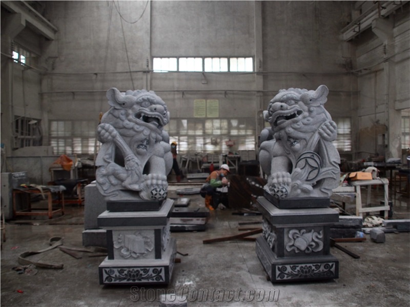 Granite G654 Carving Lion