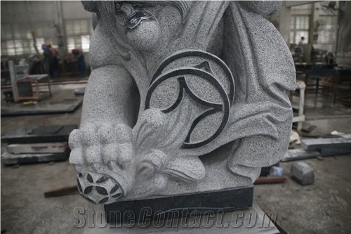 Granite G654 Carving Lion