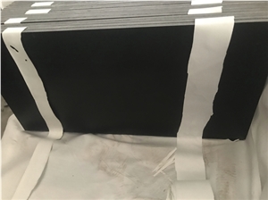 China Absolutely Black Granite Flooring Tiles