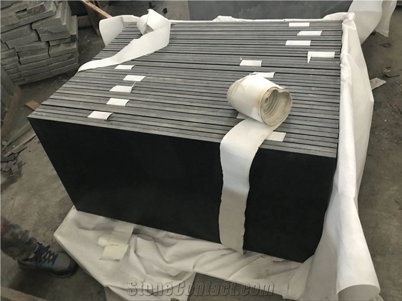 China Absolutely Black Granite Flooring Tiles