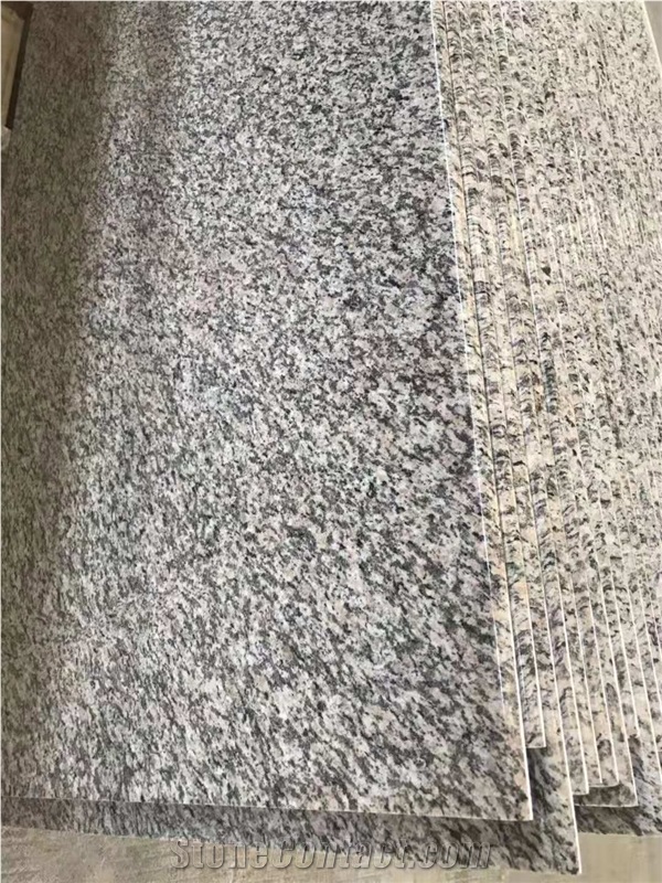 Full Bullnose Tiger Skin White Granite Countertops