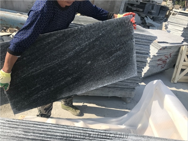 Mountain Grey Stone Free Size Flamed Granite Tiles