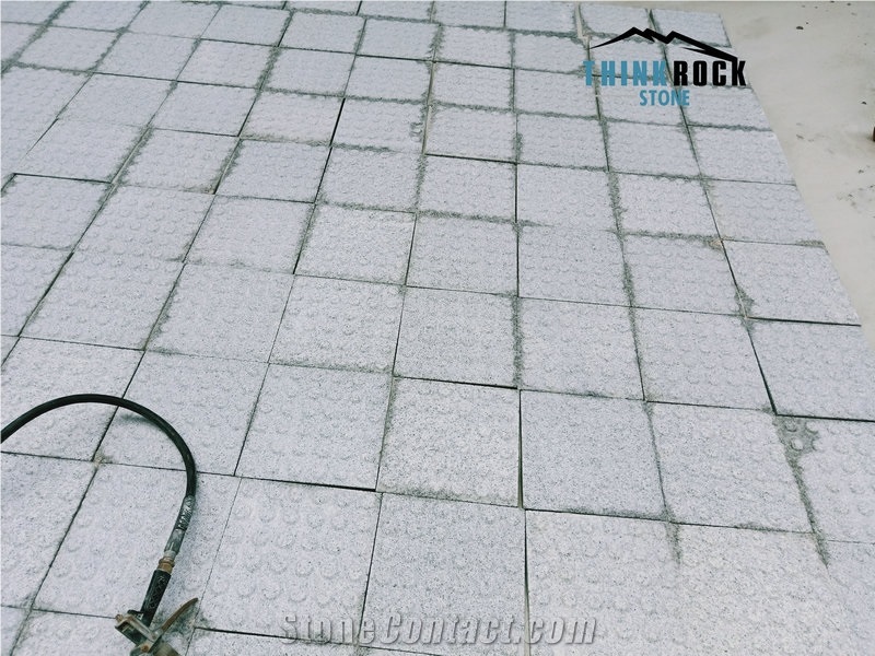 G303 Sesame White Granite Blind Paving Stone Tiles
