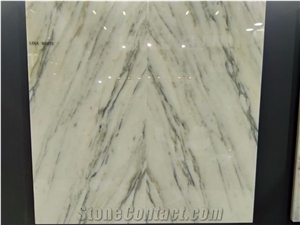 Akmonia White Marble Blocks