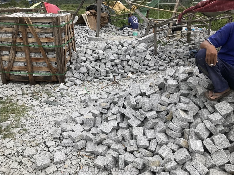 White Granite Xs Cobblestone