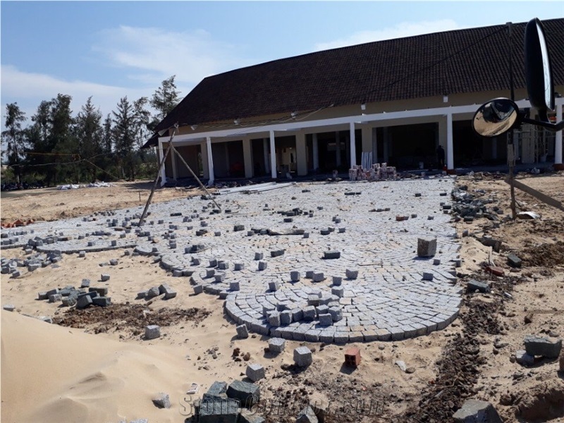 White Granite Xs Cobblestone