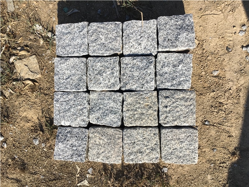 White Granite Xs Cobblestone