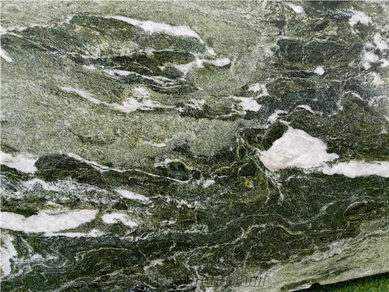 Verde Aosta Gneiss Blocks, Quincinetto Gneiss