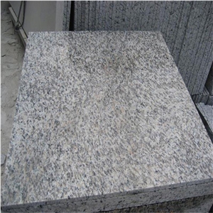 Brazil Crystal White Granite Polished Floor Tiles