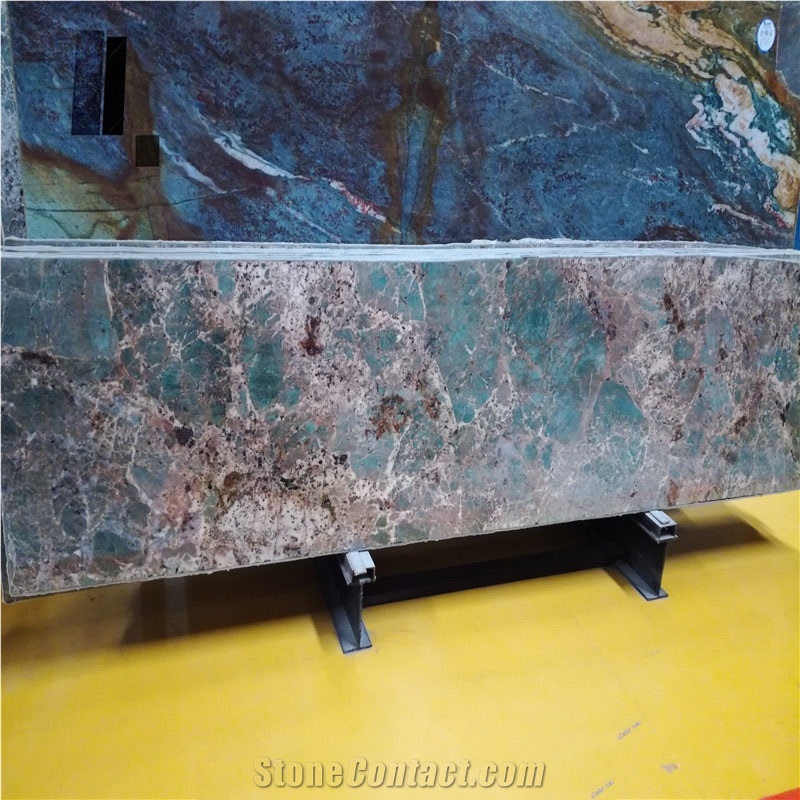 Brazil Green Color and Polished Luxury Stone Slabs