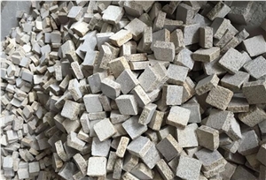 China G682 Granite 10x10x4cm Cube Paving Stone