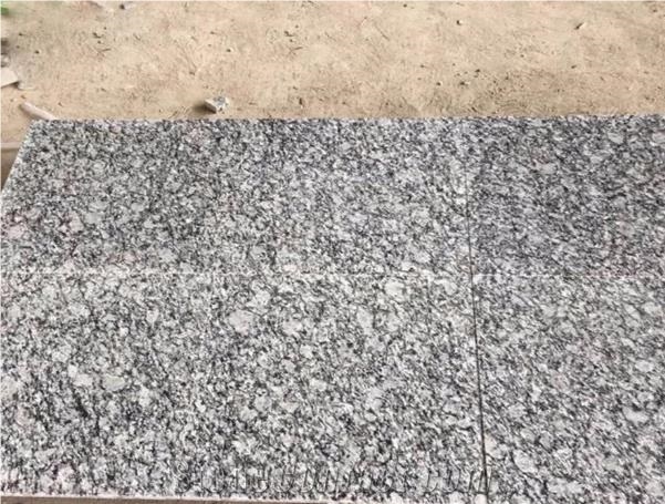 China Spray White Granite Polished Paving Stone