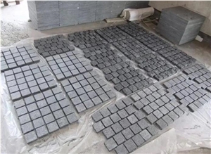 Flamed Black G684 Basalt Cobblestone with Mesh