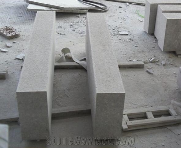 G611 Granite Kerbstone Garden Foot Stepping Stone