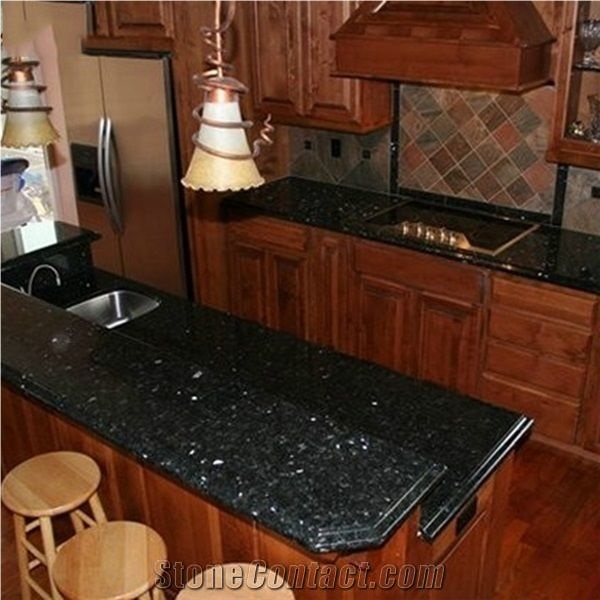 Lundhs Emerald Green Pearl Granite Countertop