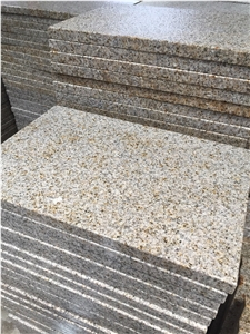 Yellow Granite Flamed Tiles Paver for Flooring