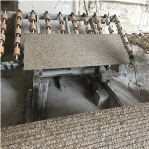 Yellow Granite Flamed Tiles Paver for Flooring