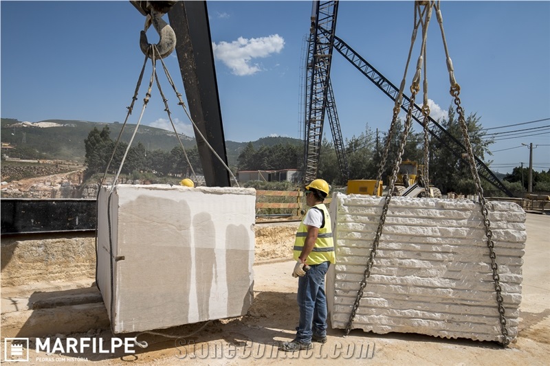 Vidraco Ataija Mix Limestone Blocks