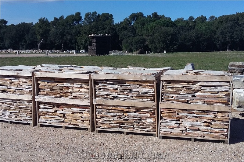 Beige Quartzite Flagstone