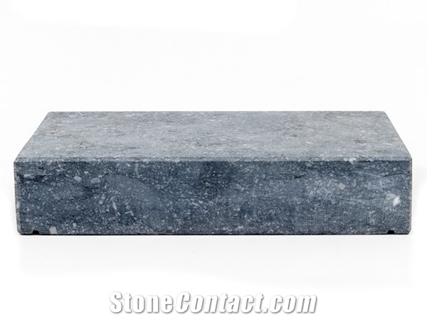 Belgian Blue Stone Wall Parapets