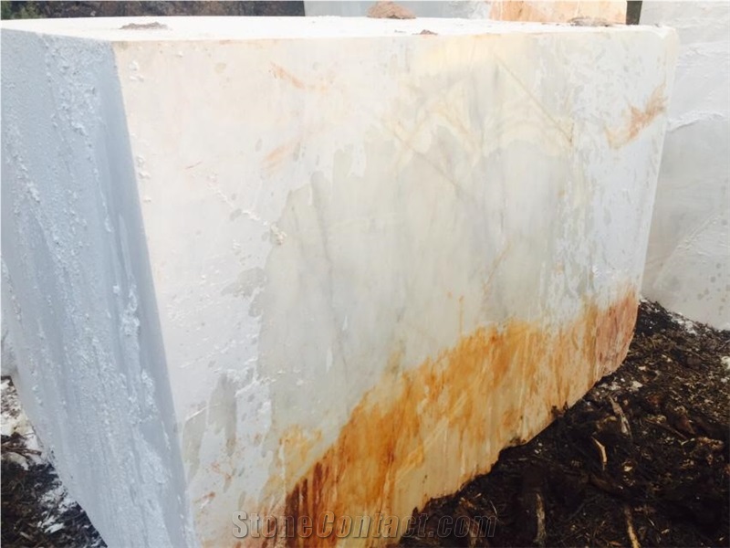Volakas White-Yellow Marble Blocks