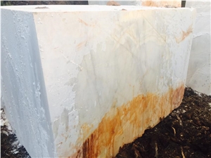 Volakas White-Yellow Marble Blocks