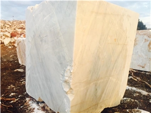 Volakas White-Yellow Marble Blocks