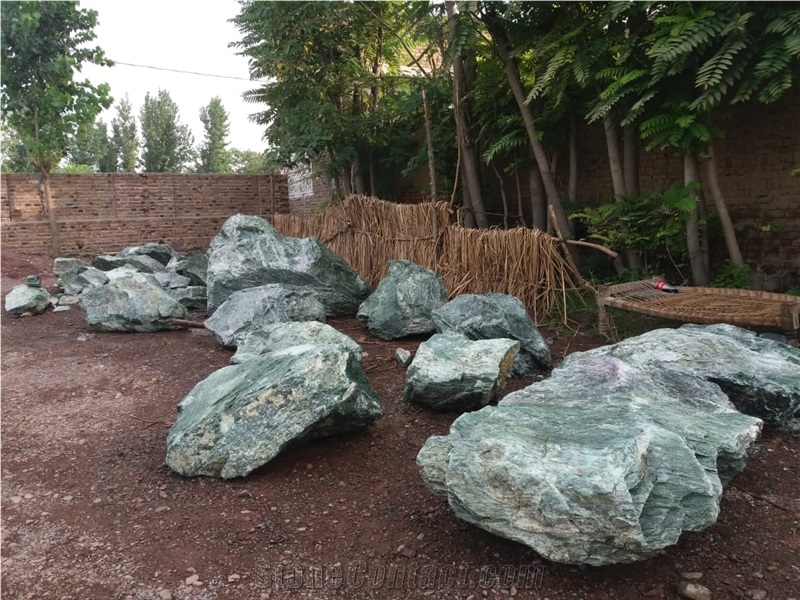 Nephrite