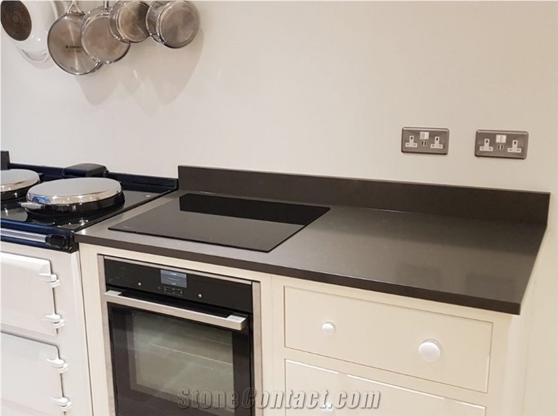 Black Quartz Worktops