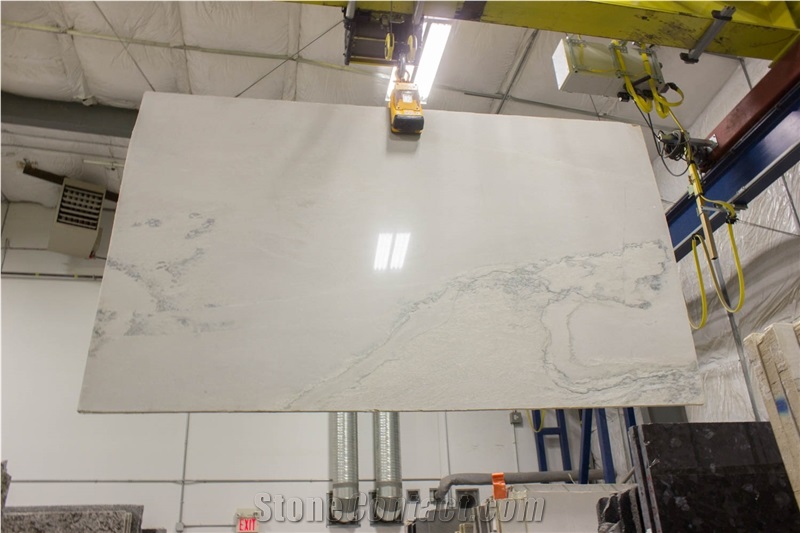 Calacatta Quartzite Full Slab