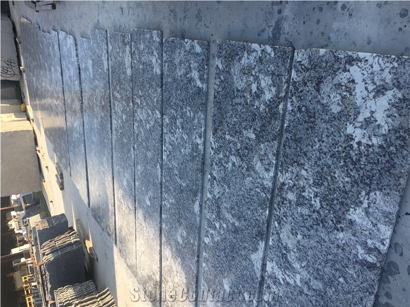 Brazil Alaska White Granite Slabs & Tiles for Sale