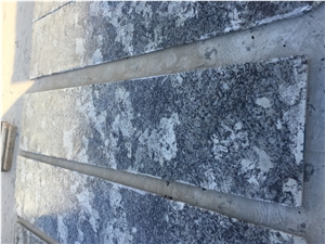 Brazil Alaska White Granite Slabs & Tiles for Sale