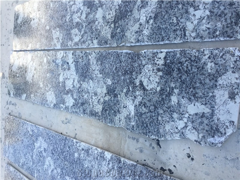 Brazil Alaska White Granite Slabs & Tiles for Sale