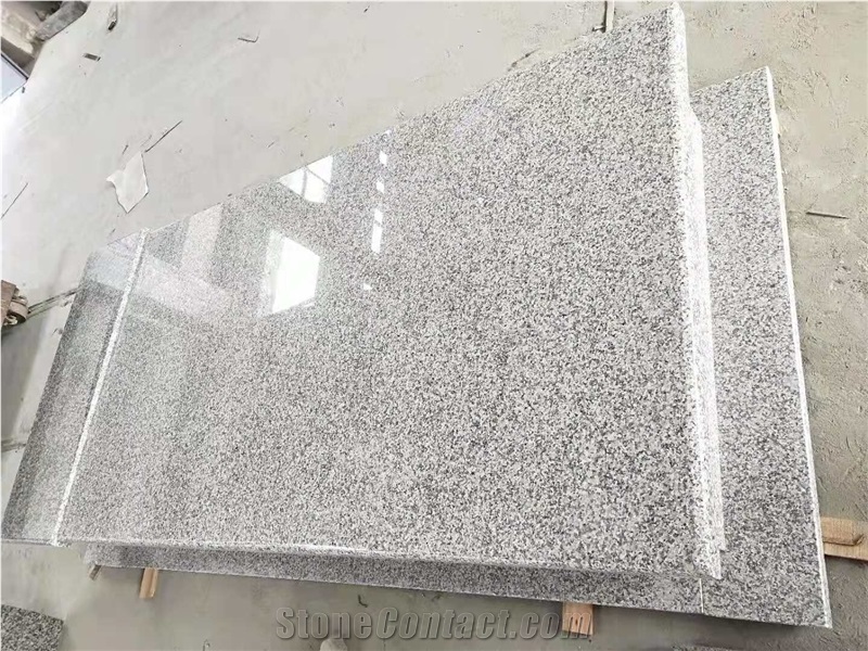 China New G655 White Granite Cemetery Tombstone