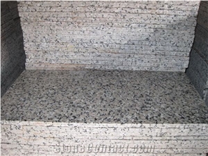 Sanbao Red Granite Tiles China